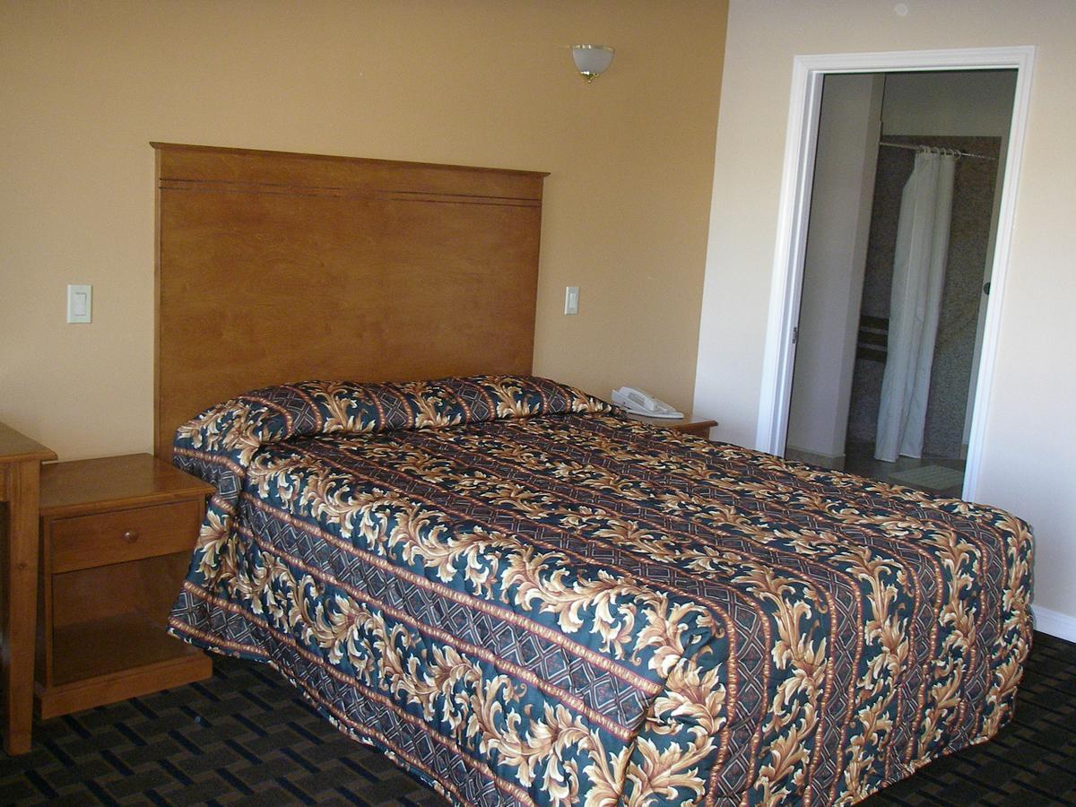 Fullerton Lodge Екстер'єр фото