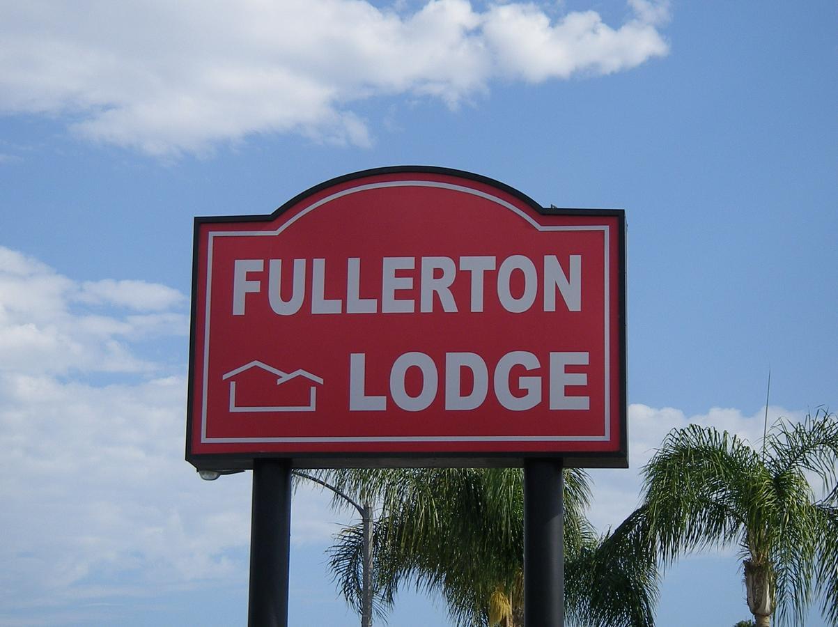 Fullerton Lodge Екстер'єр фото