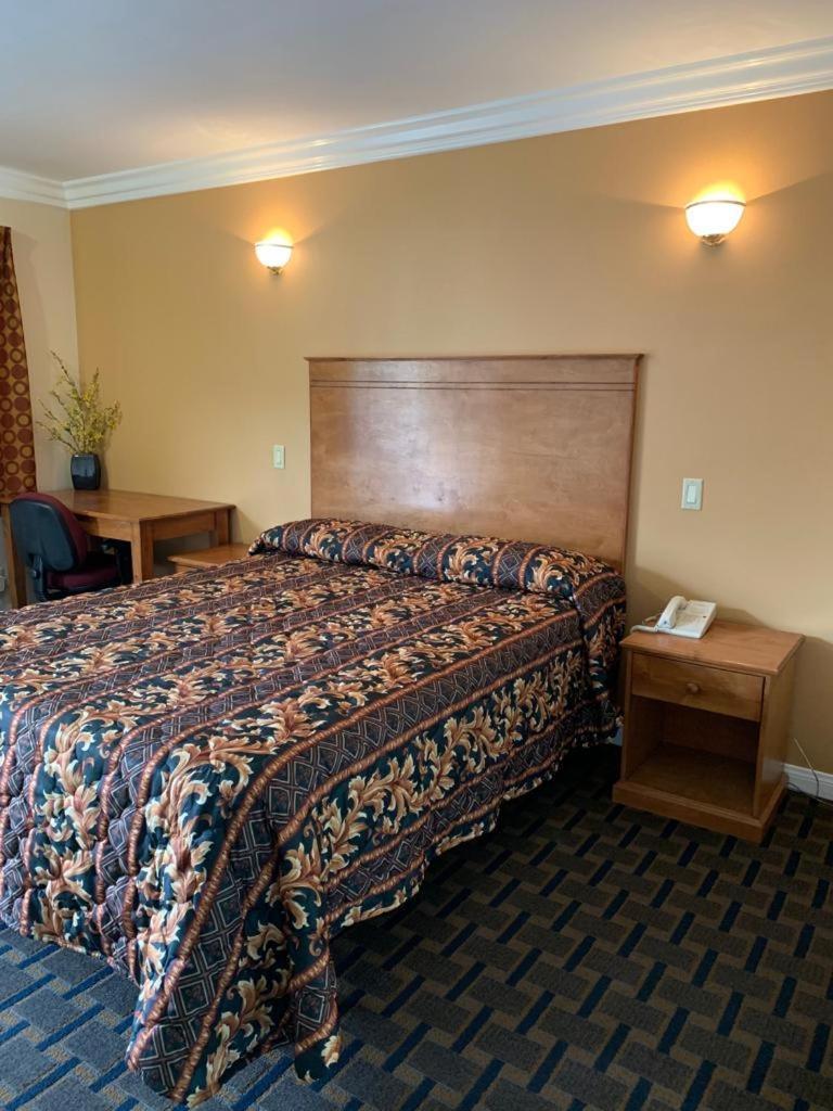 Fullerton Lodge Екстер'єр фото