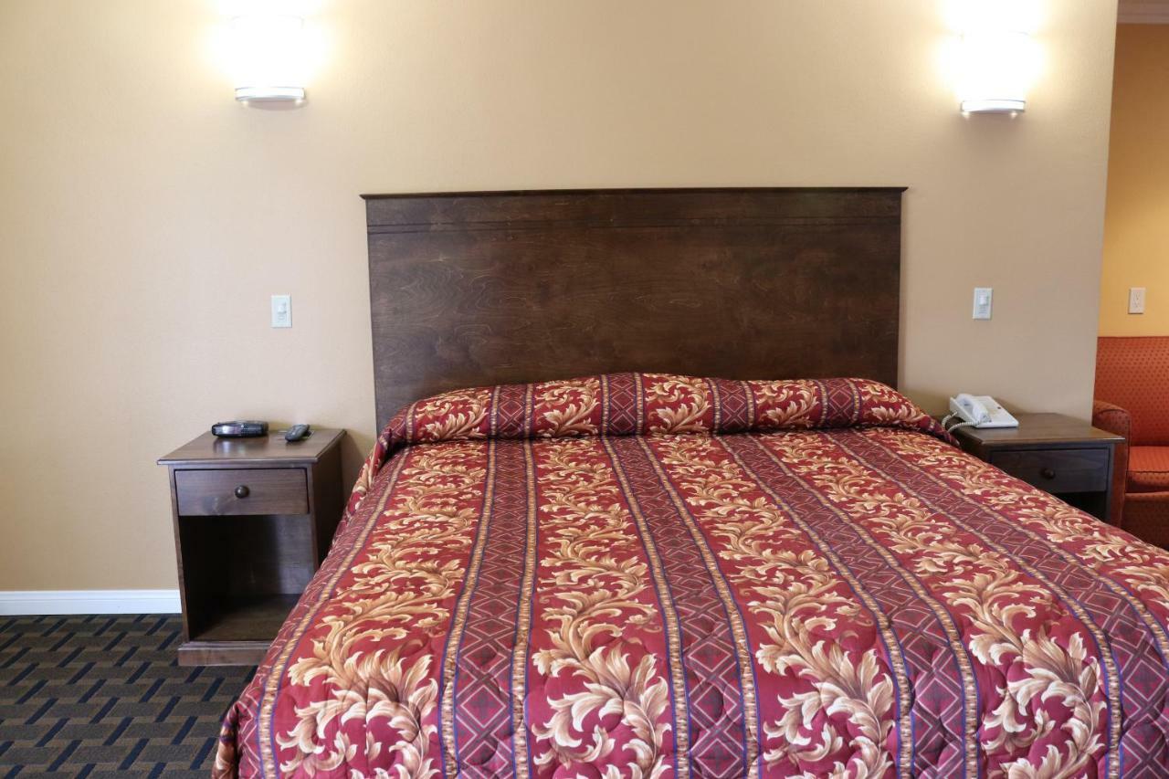 Fullerton Lodge Екстер'єр фото